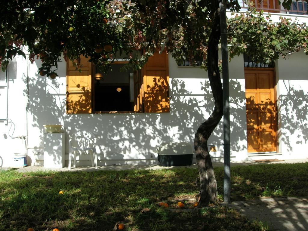 Apartment Next To The Sea In Poseidonia Posidhonía Extérieur photo